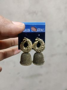 earing