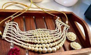 Elegant Pearl Choker Necklace Set