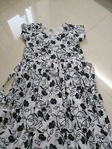 Beautiful Floral Print Maxi Dress