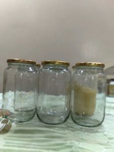 Set of 6 Glass Jars with Lids