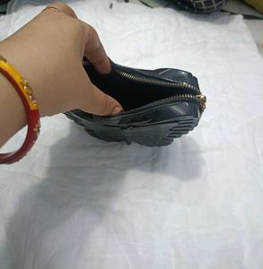 Cute Heart Shaped Butterfly Clutch