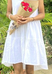 Chic White Tiered Midi Dress