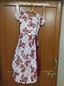 White &amp; Maroon Floral Printed Gown