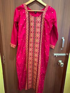 Embroidered Pink Kurta Set