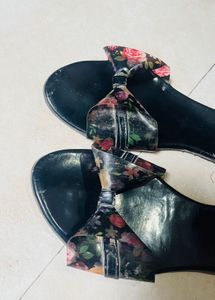 Chic Black sleeper, flats 🥿