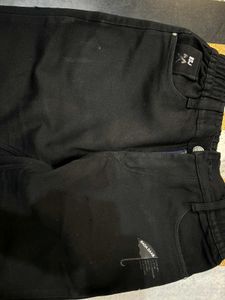 Black Jeans