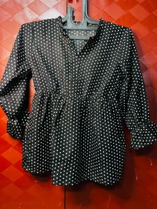 Chic Polka Dot Top