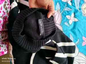 Sweater strachable