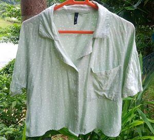 RIO Mint Green Crop Shirt