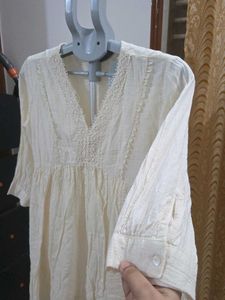 Max Cream Lace V-Neck Top