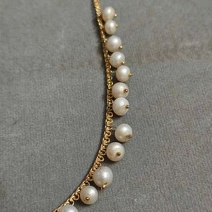 freshwater pearl short choker