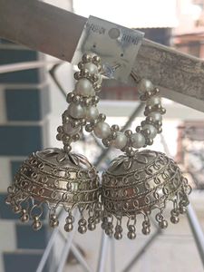 Elegant Pearl Jhumka Earrings