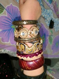 Sale!!!!!!!!! Combo Brand New Single Kade For Girls