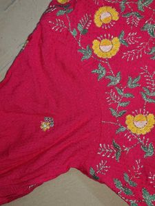 Beautiful Pink Embroidered Kurta