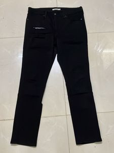 Levi's Black Jeans
