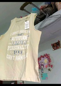 Graphic Print Sleeveless Top