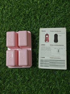 Ice Cube Tray with free mini power Bank