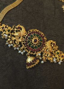 Elegant Gold-toned Necklace &amp; Earring Set