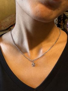 Cute Flower Pendant Necklace