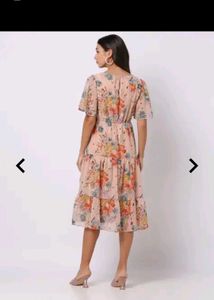 Chic Floral Print Tiered Dress
