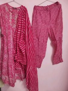 stylish & comfortable suit (new)