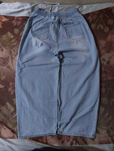 barrel fit jeans / baggy