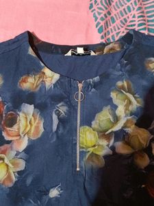 Latin Quarters Brand Top