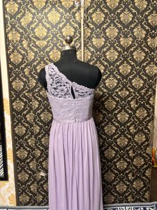 Elegant One-Shoulder Lace Gown