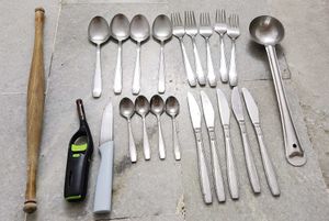 23pc Heavy Cutlery, belan, knife, Ladle, Lighter