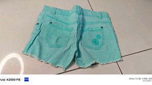 sea green shorts
