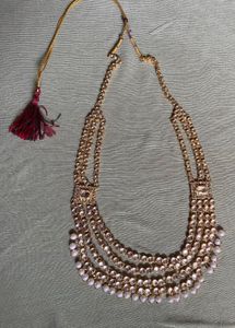 Exquisite Kundan &amp; Pearl Necklace Set