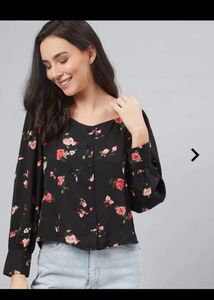 Chic Floral Print Black Blouse