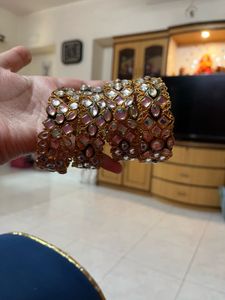 Vintage Kundan Bangle Set