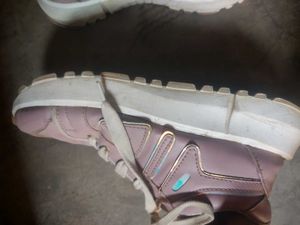 Stylish Pink Lace-Up Sneakers