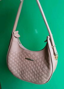 Classy Handbag 👜