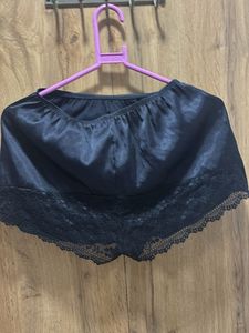 Elegant Black Lace Nightwear Set