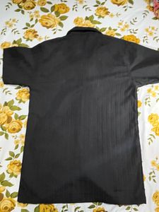 Men's Black Striped Short Sleeve Shirt
