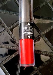 Shills Matte Lipstick & Lipgloss
