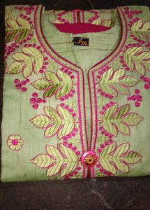 Elegant Embroidered Kurti