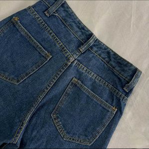 Classic straight Blue Denim Jeans💙