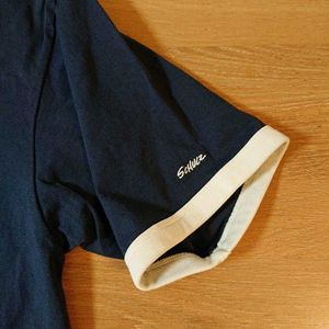 Uniqlo Navy Blue Graphic T-Shirt