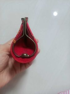 Vintage Red Floral Coin Pouch
