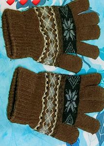 Brown Patterned Fingerless Gloves