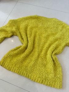 Cute 🎀Cozy Lime Green Fuzzy Sweater
