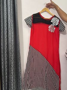 Red &amp; Black Striped Kurta