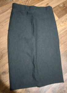 Classic Pencil Skirt