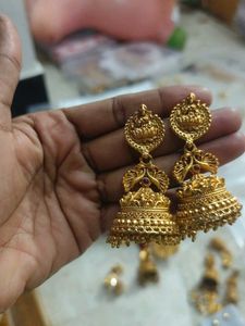 Traditional Gold Jhumka Earrings