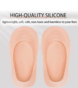 Set Of Silicon Socks And Heel Support