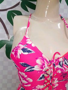 (931)Floral Lace-Up One-Piece Swimsuit