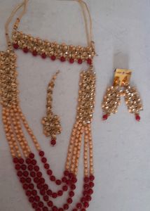 Like New    Combo of jewellery  Offer